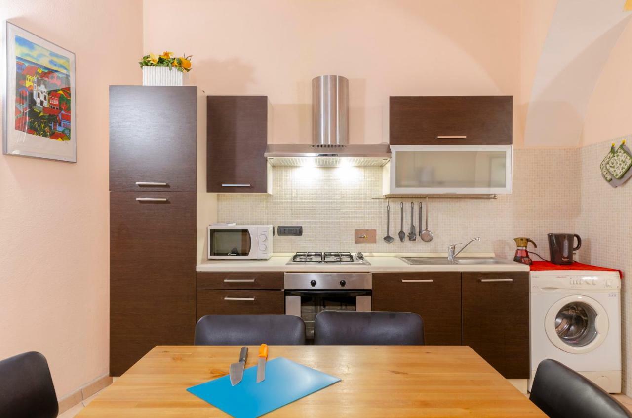 Joivy Warm Family Apt Near Porto Antico Apartment Genoa Exterior photo