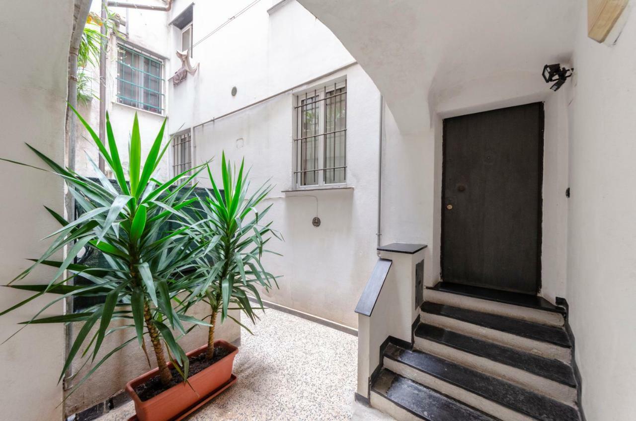 Joivy Warm Family Apt Near Porto Antico Apartment Genoa Exterior photo