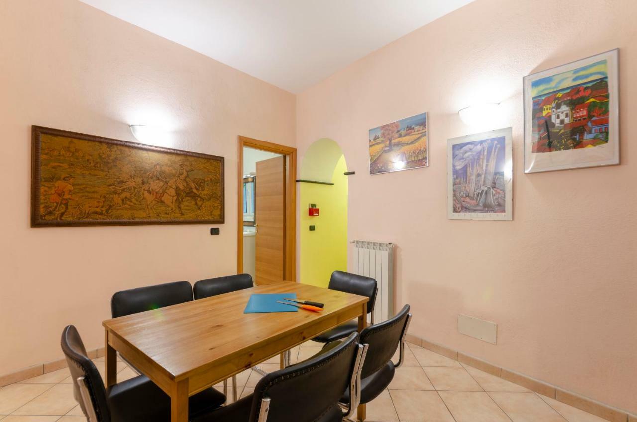 Joivy Warm Family Apt Near Porto Antico Apartment Genoa Exterior photo